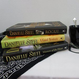 Set of 3 Hard Cover Danielle Steel Novels